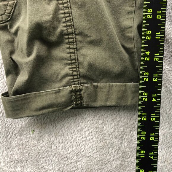 Lee Women Cargo Shorts Size 14 Medium Utility Relaxed Fit Outdoors Cropped Green - Picture 6 of 16